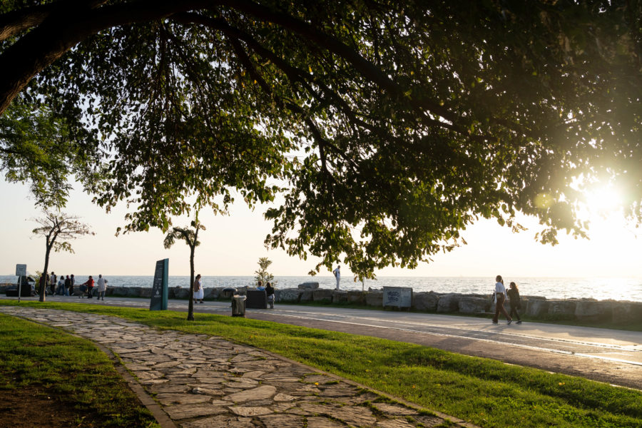 Jardin au bord de l'eau à Kadiköy, Istanbul