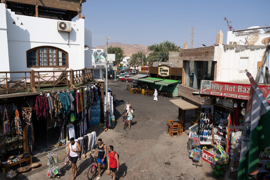 Boutiques pour touristes à Dahab, Egypte