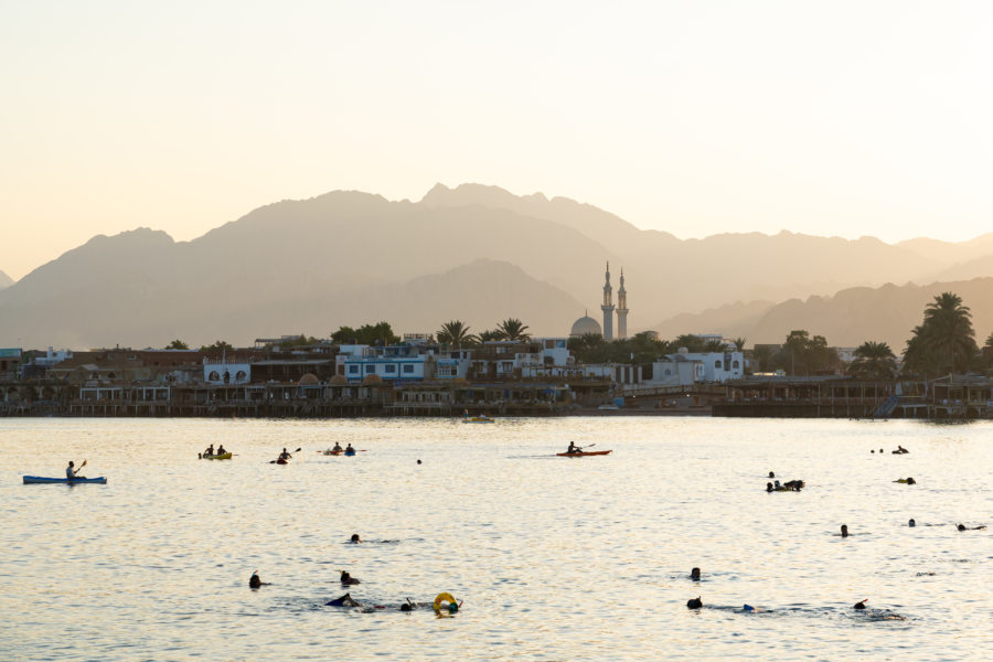 Snorkeling à Dahab au coucher du soleil