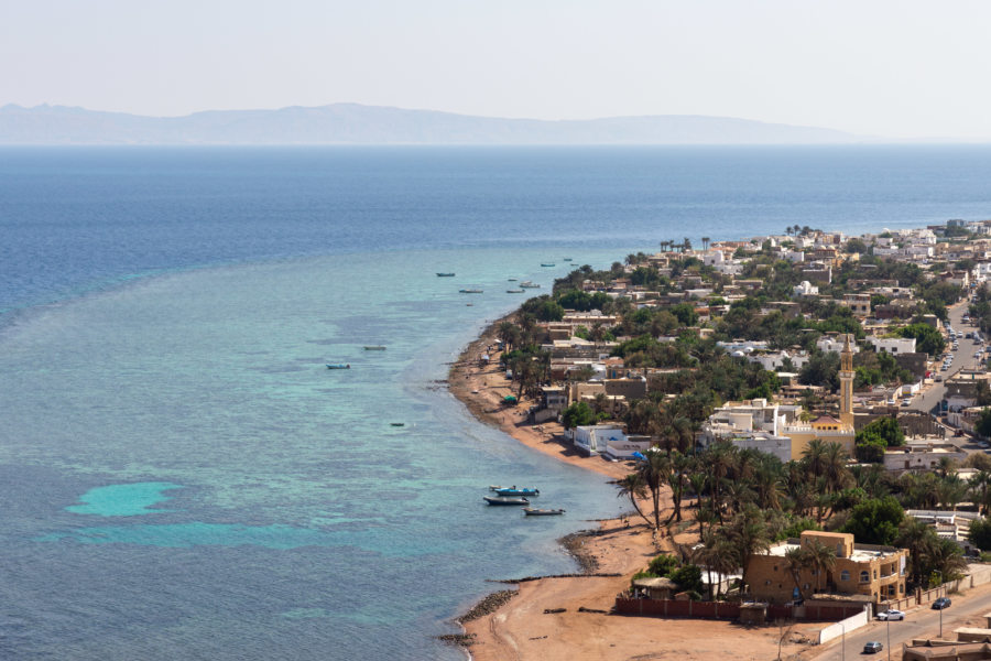 Vue sur le village de Dahab, Sinaï, Egypte