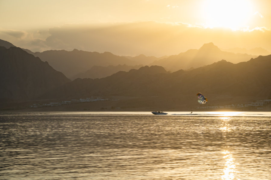 Coucher de soleil sur la lagune de Dahab, Egypte