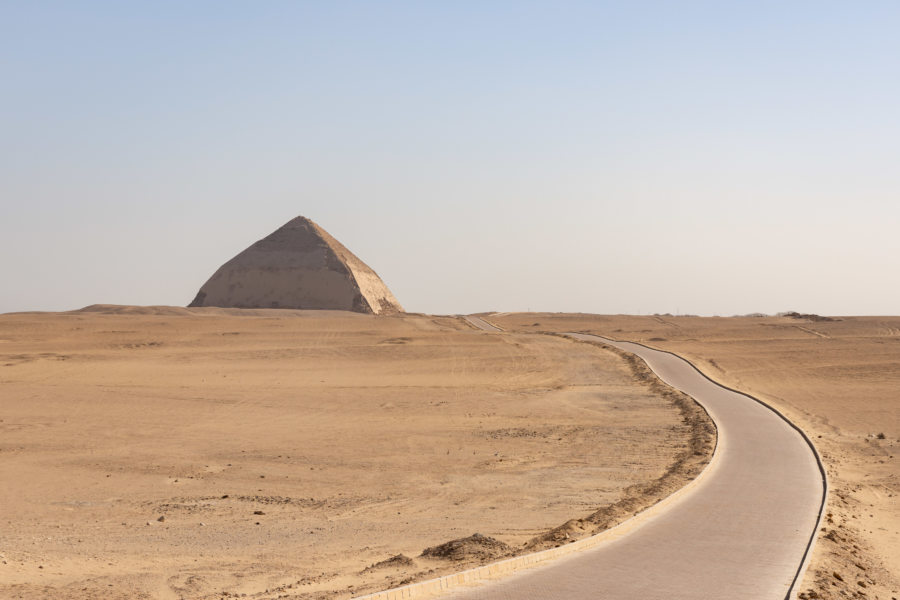 Pyramide rhomboïdale à Dahchour, Egypte