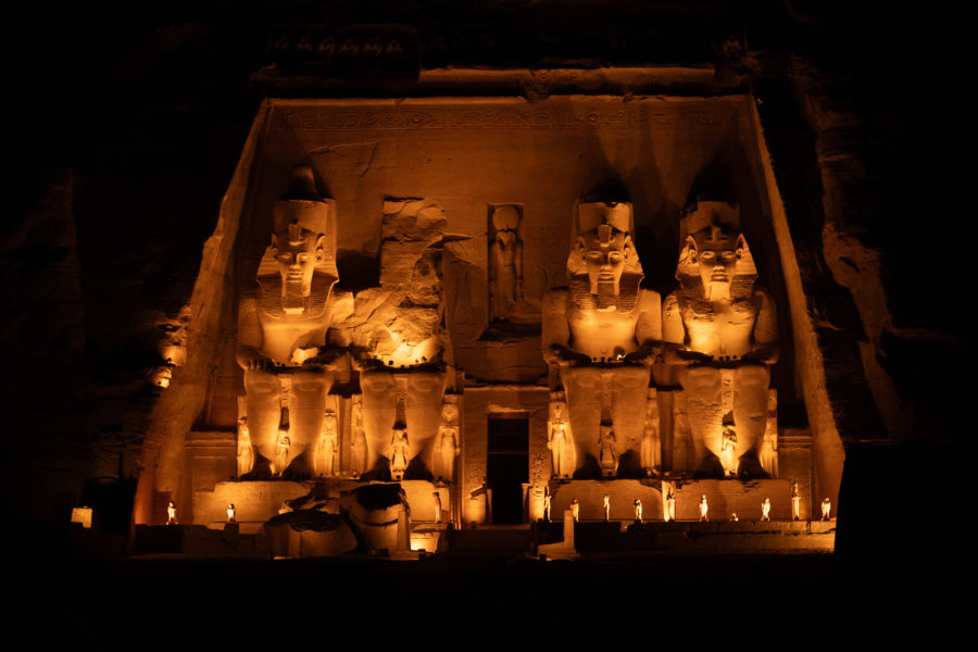 Temple d'Abou Simbel : Ramses de nuit