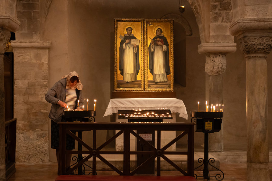 Sous-sol de la basilique San Nicola à Bari