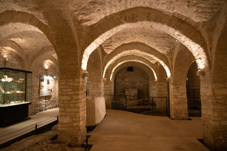 Zone archéologique sous la cathédrale de San Sabino à Bari