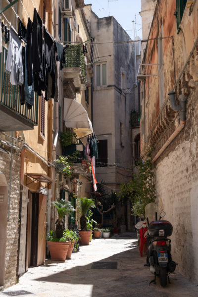 Ruelle de Bari, Pouilles