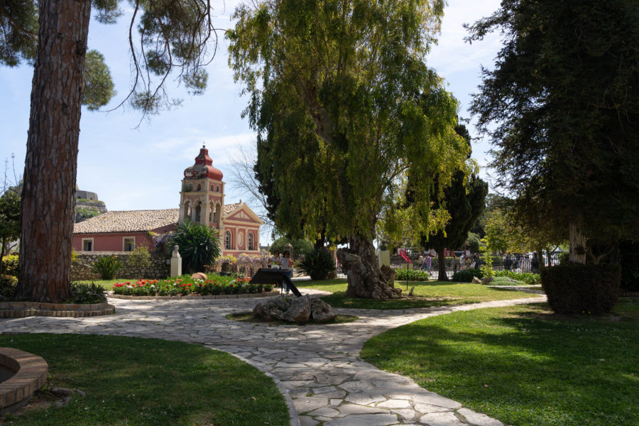 Jardin du musée asiatique à Corfou, Grèce