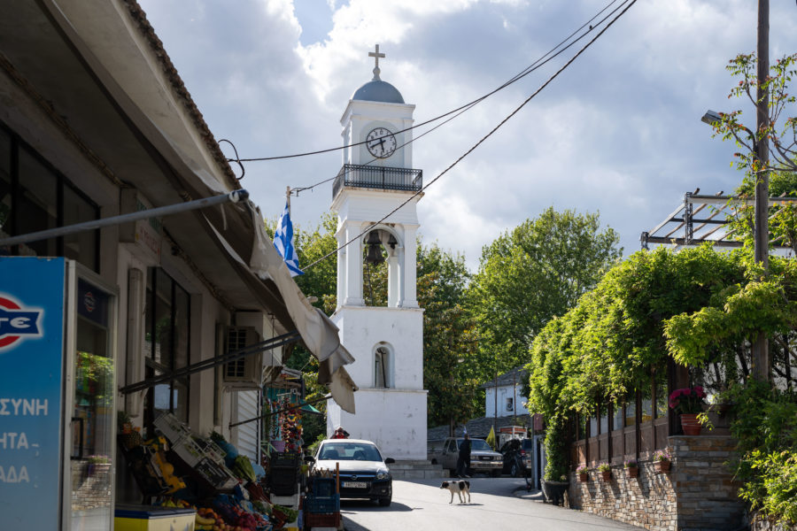 Eglise dans le village de Milies, visite du Pélion