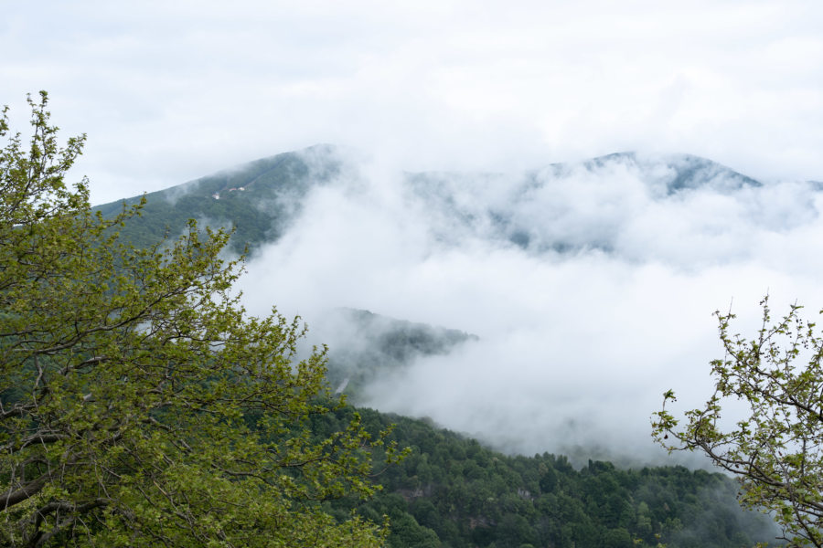 Paysages du Pélion dans les nuages