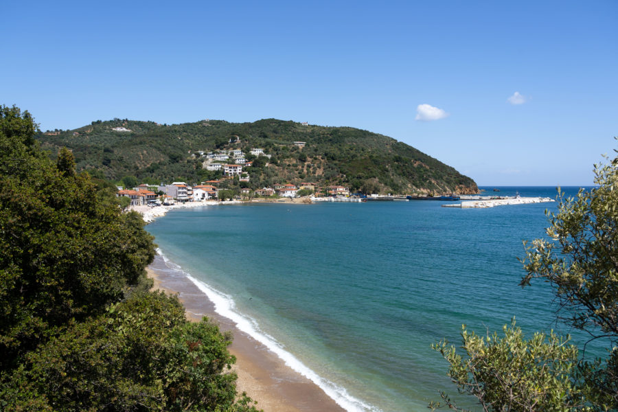 Plage de Platanias au sud de la péninsule du Pélion