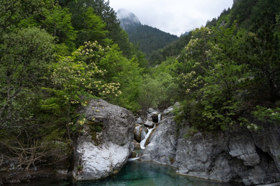 Randonnée sur le Mont Olympe, cascade et rivière Enipeas