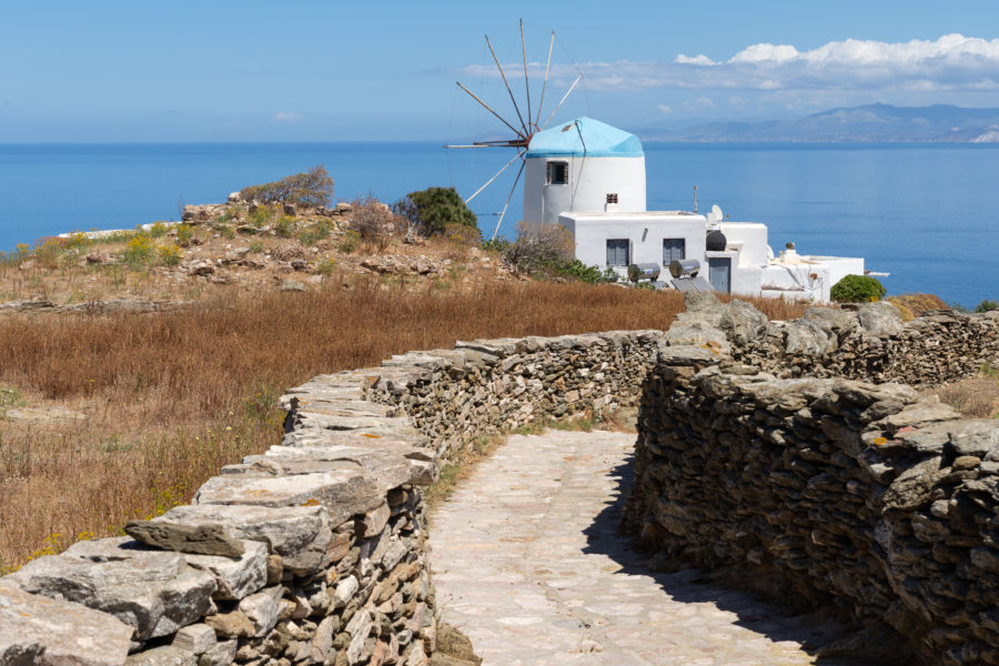 Randonnée sur l'île de Sifnos entre Artemonas et Kastro