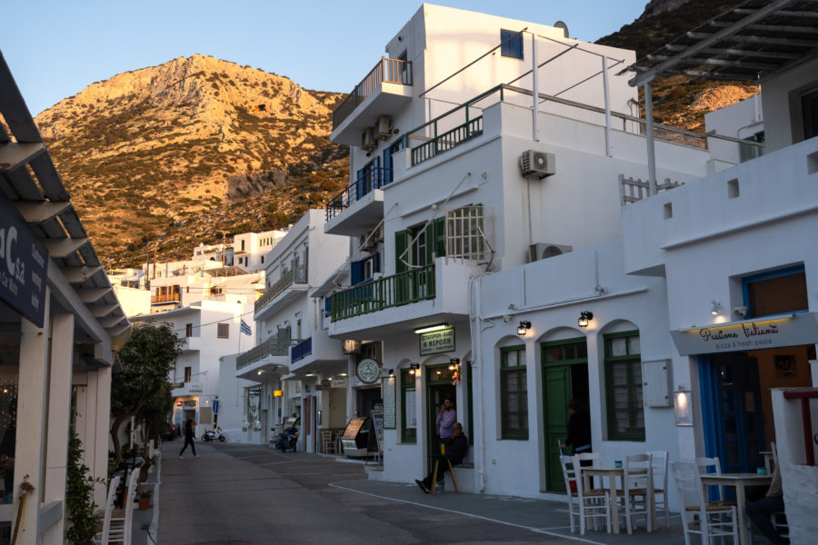 Village blanc de Kamares sur l'île de Sifnos