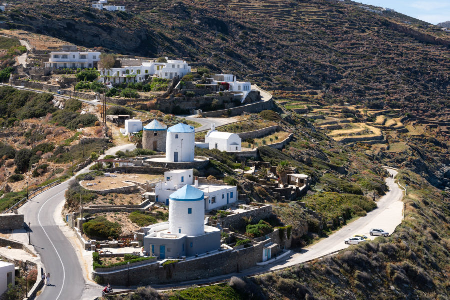 Vue depuis le village de Kastro sur les paysages de Sifnos