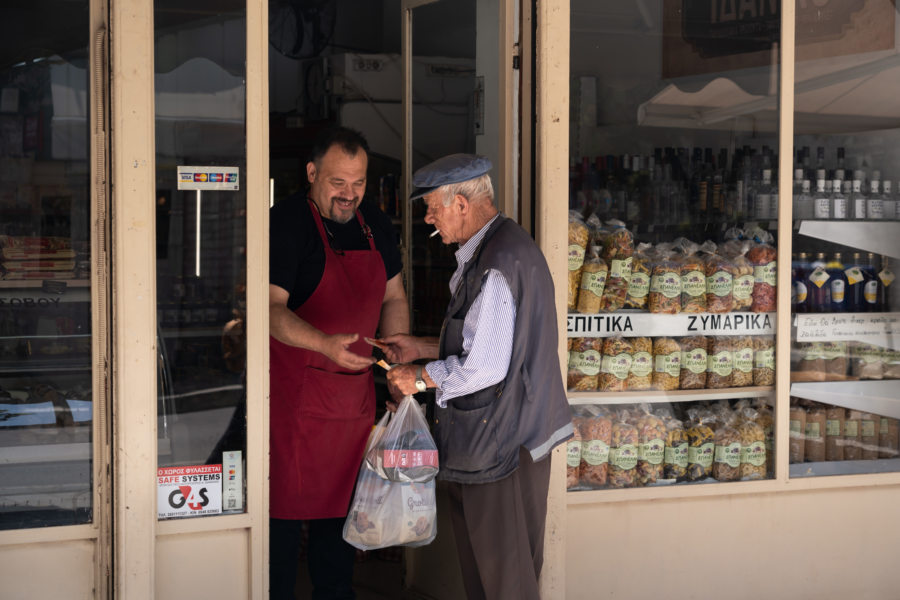 Petite épicerie à Ioannina en Grèce