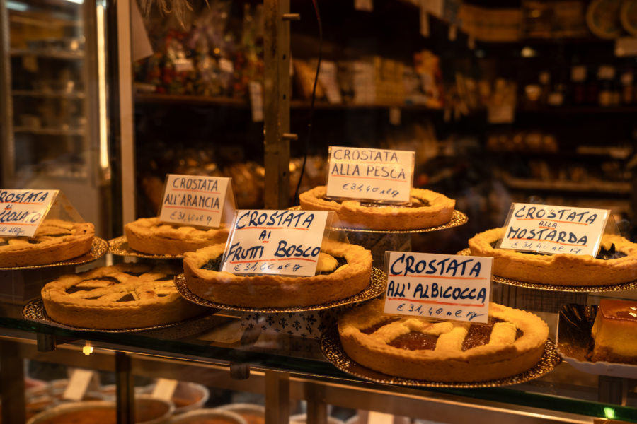 Crostata, tartes en vitrine à Bologne