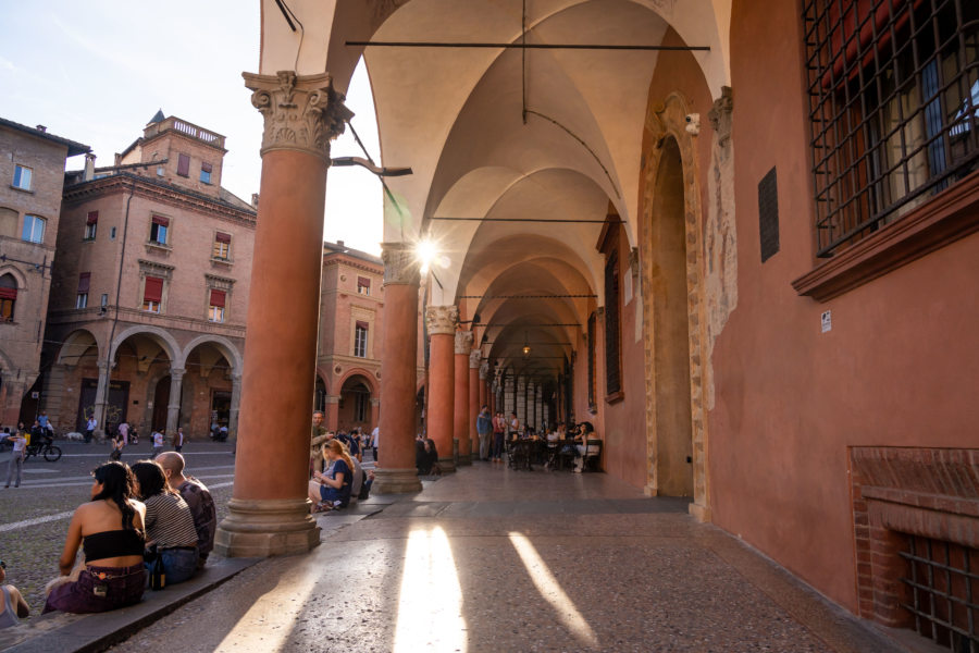 Visite de Bologne : place Santo Stefano